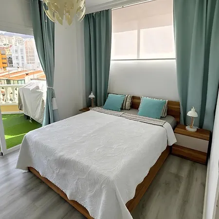 Paulmarie Gigantes Ocean Lounge شقة بويرتو دي سانتياغو